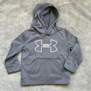 Under Armour gray sweatshirt or hoodie
